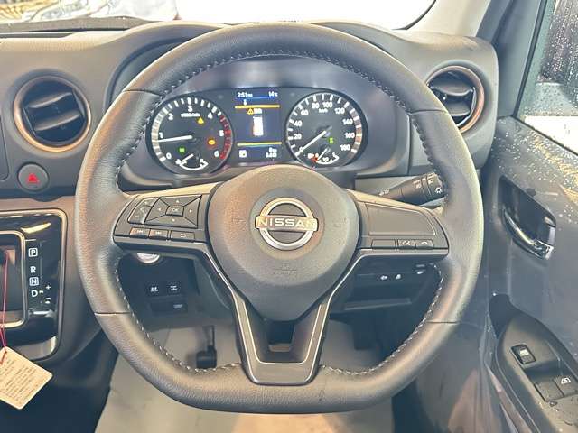 日産 キャラバンバン ２．４ ＡＵＴＥＣＨ ライン プラス ブラックパッケージ ロングボディ ディーゼルターボ ４ＷＤ R7年 (東海) 99