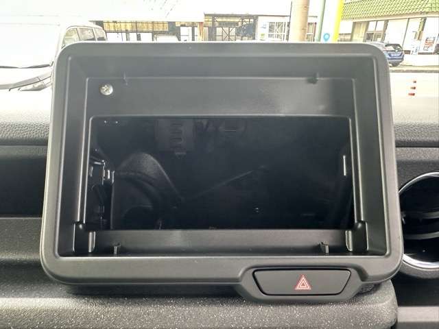 ホンダ Ｎ　ＢＯＸ カスタム ６６０ ターボ コーディネートスタイル ２トーン R7年 (東海) 99