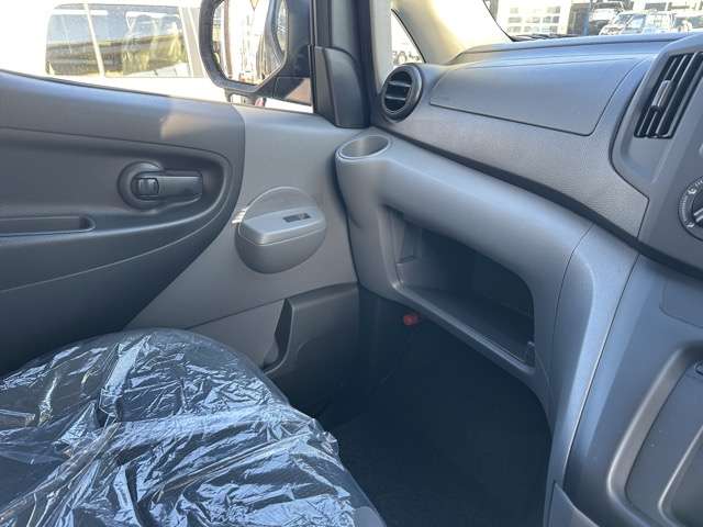 日産 ＮＶ２００バネットバン １．６ ＤＸ R7年 (東海) 99
