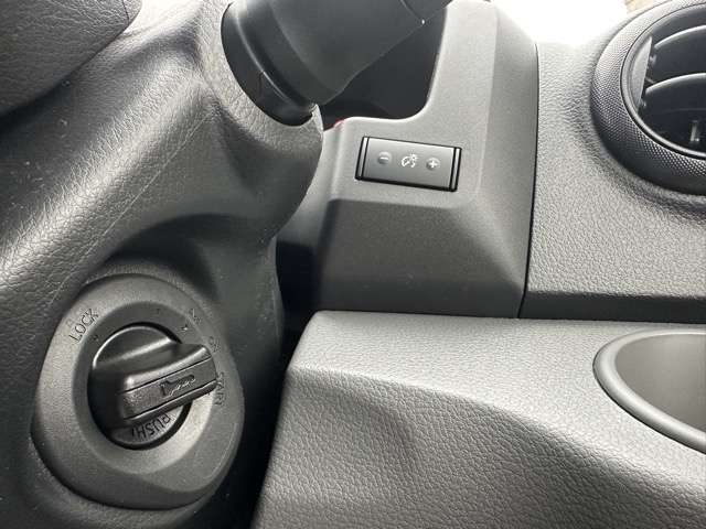 日産 ＮＶ２００バネット １．６ １６Ｘ－３Ｒ R7年 (東海) 99