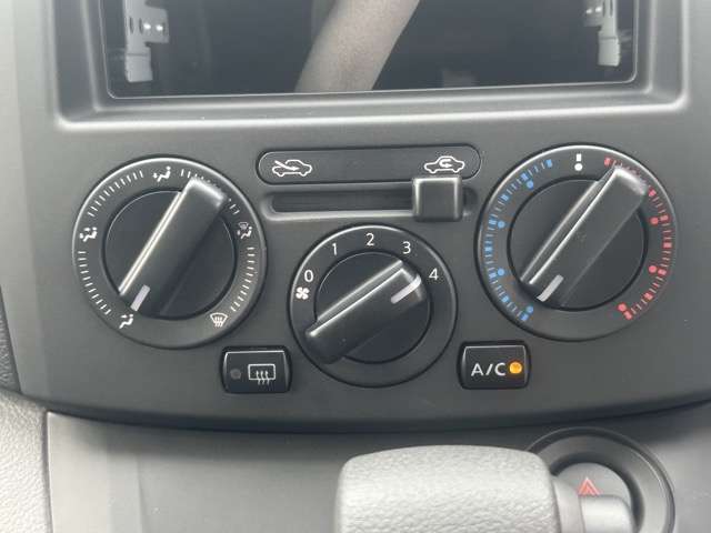 日産 ＮＶ２００バネットバン １．６ ＧＸ R7年 (東海) 99