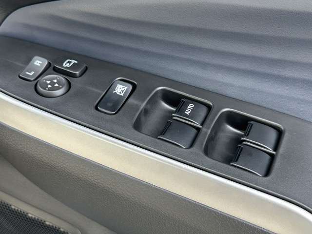 スズキ ソリオ １．２ ハイブリッド ＭＺ R7年 (東海) 99