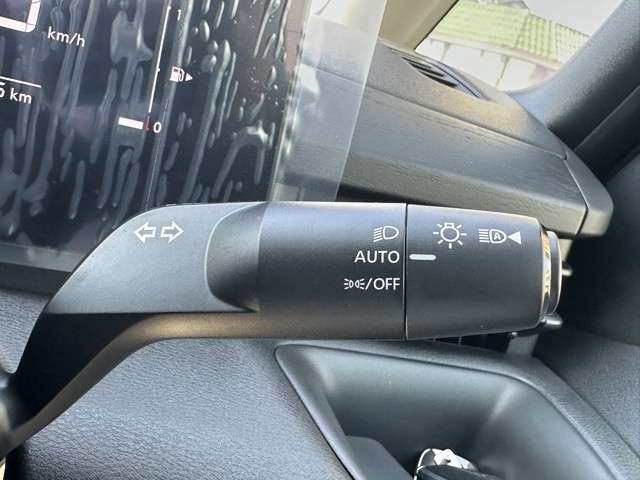 日産 セレナ ２．０ Ｘ R7年 (東海) 99