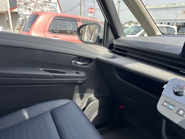 日産 セレナ １．４ Ｅ－ＰＯＷＥＲ ルキシオン R7年 (東海) 99