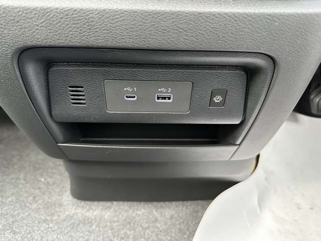 日産 セレナ ２．０ ハイウェイスターＶ R7年 (東海) 99