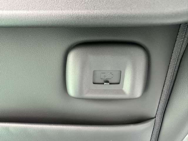 日産 セレナ １．４ Ｅ－ＰＯＷＥＲ ＡＵＴＥＣＨ R7年 (東海) 99