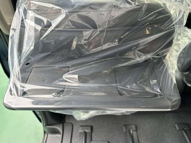 日産 セレナ １．４ Ｅ－ＰＯＷＥＲ ＡＵＴＥＣＨ R7年 (東海) 99