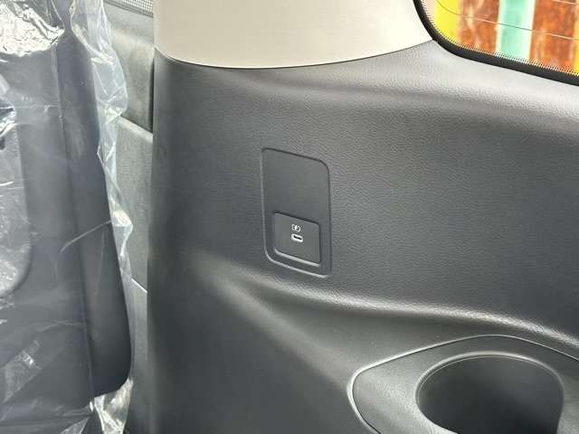 日産 セレナ １．４ Ｅ－ＰＯＷＥＲ ＡＵＴＥＣＨ R7年 (東海) 99