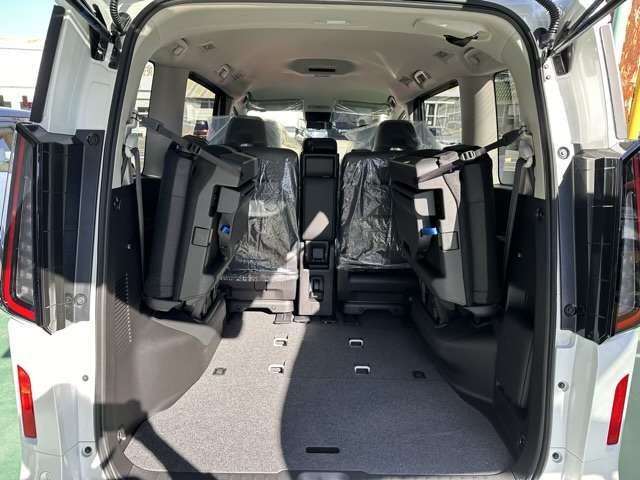 日産 セレナ １．４ Ｅ－ＰＯＷＥＲ ハイウェイスターＶ R7年 (東海) 99