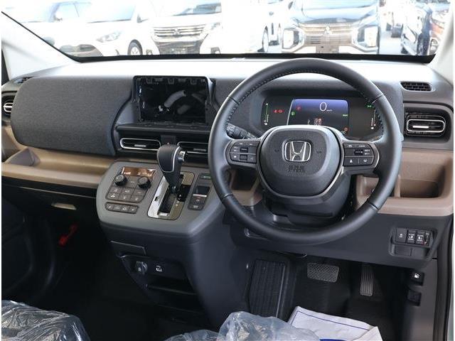 ホンダ フリード　ハイブリッド １．５ Ｅ：ＨＥＶ エアー ＥＸ R7年 (東海) 99