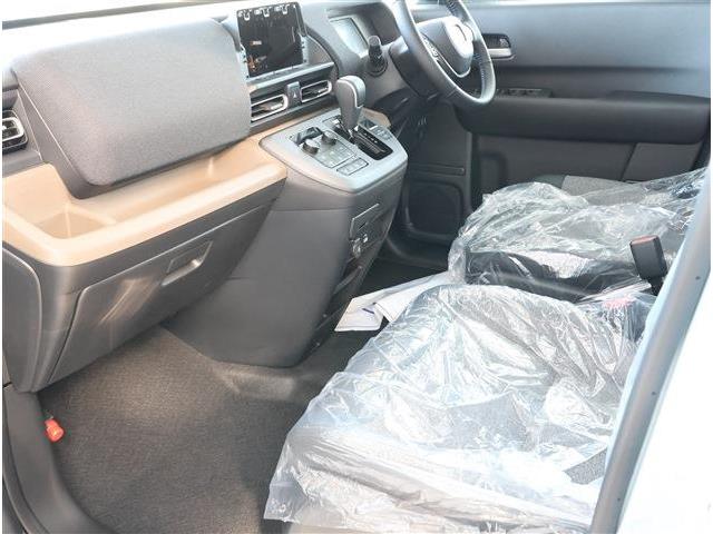 ホンダ フリード　ハイブリッド １．５ Ｅ：ＨＥＶ エアー ＥＸ R7年 (東海) 99