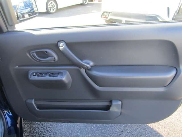 スズキ ジムニー ６６０ ＸＧ ４ＷＤ H25年 (関東) 99