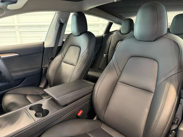 テスラ モデル３ スタンダードレンジプラス R3年 (関東) 99