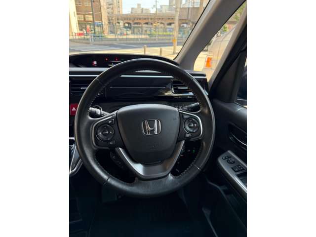 ホンダ ステップワゴン　ハイブリッド ２．０ スパーダ ハイブリッド Ｇ ＥＸ ホンダセンシング R1年 (近畿) 99