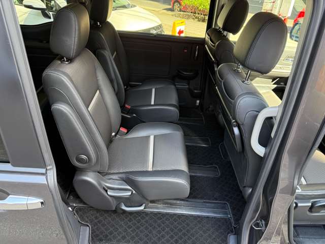 ホンダ ステップワゴン　ハイブリッド ２．０ スパーダ ハイブリッド Ｇ ＥＸ ホンダセンシング R1年 (近畿) 99