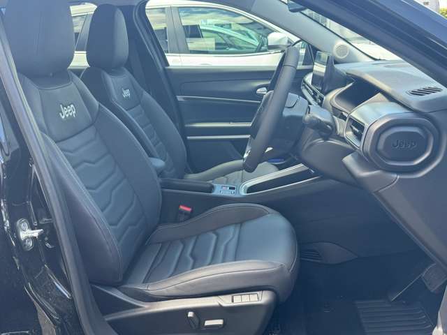 ジープ アベンジャー アルティテュード R7年 (東北) 99