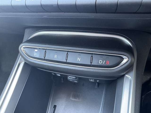 ジープ アベンジャー アルティテュード R7年 (東北) 99