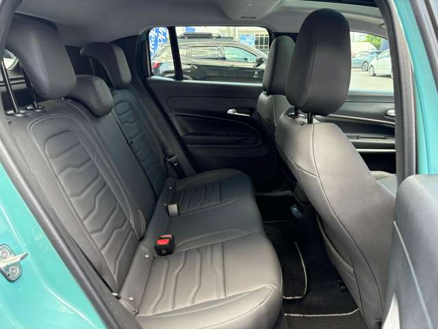 ジープ アベンジャー アルティテュード　レイク R7年 (東北) 99