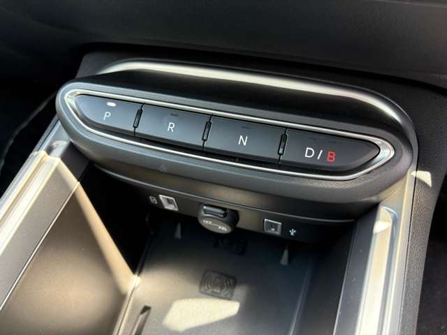 ジープ アベンジャー アルティテュード　レイク R7年 (東北) 99