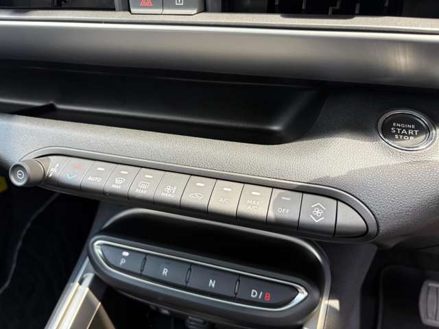 ジープ アベンジャー アルティテュード　レイク R7年 (東北) 99