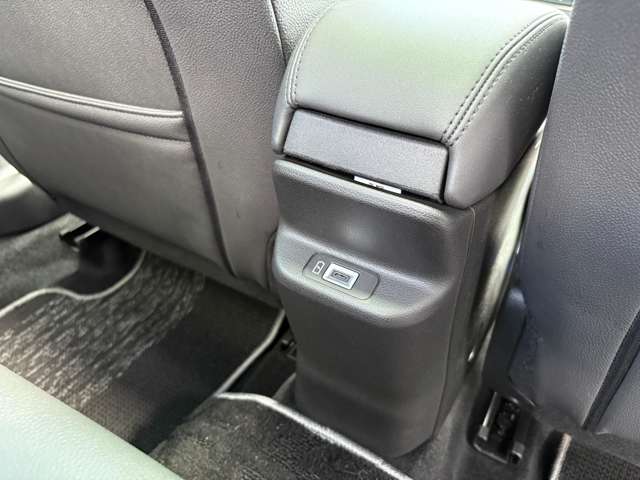 ジープ アベンジャー アルティテュード　レイク R7年 (東北) 99