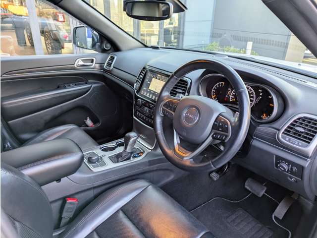 ジープ グランドチェロキー ＷＫ １０ＴＨアニバーサリー エディション ４ＷＤ R3年 (東北) 99