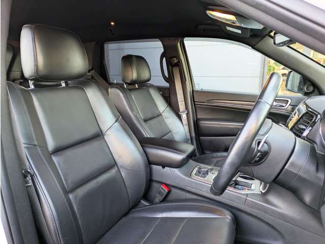 ジープ グランドチェロキー ＷＫ １０ＴＨアニバーサリー エディション ４ＷＤ R3年 (東北) 99