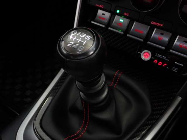 スバル ＢＲＺ ２．４ Ｓ R5年 (関東) 99