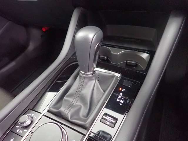 マツダ ＭＡＺＤＡ３　セダン ２．０ ２０Ｓ Ｓパッケージ R6年 (関東) 99