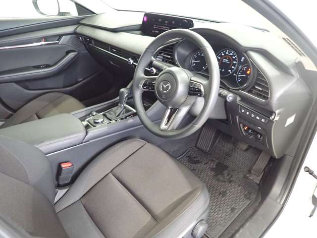 マツダ ＭＡＺＤＡ３　セダン ２．０ ２０Ｓ Ｓパッケージ R6年 (関東) 99