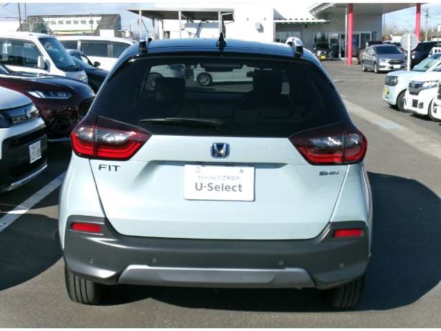 ホンダ フィット　ハイブリッド １．５ Ｅ：ＨＥＶ クロスター ４ＷＤ R4年 (東北) 99