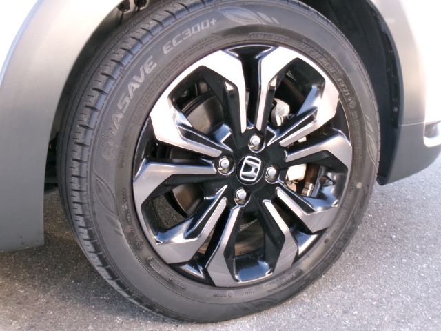 ホンダ フィット　ハイブリッド １．５ Ｅ：ＨＥＶ クロスター ４ＷＤ R4年 (東北) 99