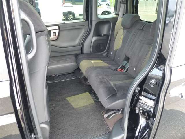 ホンダ Ｎ　ＢＯＸ Ｎ－ＢＯＸカスタムＧ Ｌ Ｈセンシング R2年 (東北) 99