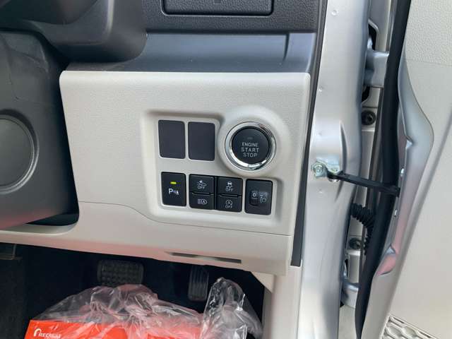 トヨタ パッソ １．０ Ｘ R3年 (東北) 99