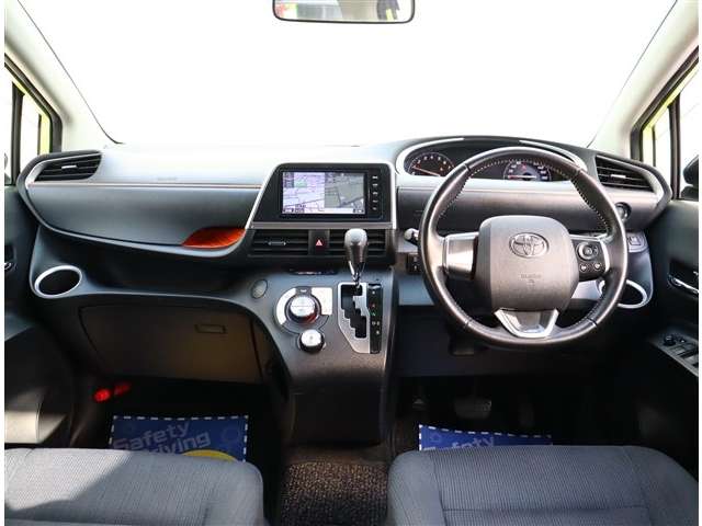 トヨタ シエンタ １．５ Ｇ H28年 (関東) 99