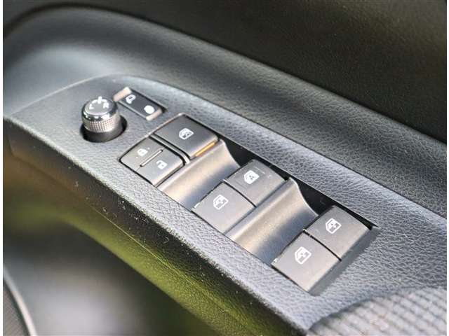 トヨタ シエンタ １．５ Ｇ H28年 (関東) 99