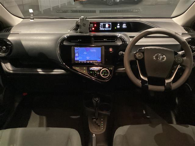 トヨタ アクア １．５ Ｓ スタイルブラック R1年 (東海) 99