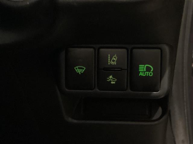 トヨタ アクア １．５ Ｓ スタイルブラック R1年 (東海) 99