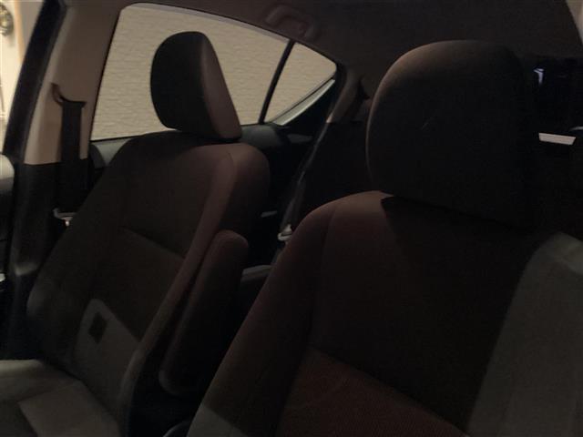 トヨタ アクア １．５ Ｓ スタイルブラック R1年 (東海) 99