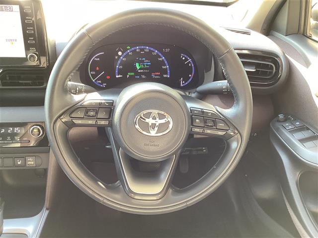 トヨタ ヤリスクロス　ハイブリッド １．５ ハイブリッド Ｚ R3年 (東海) 99