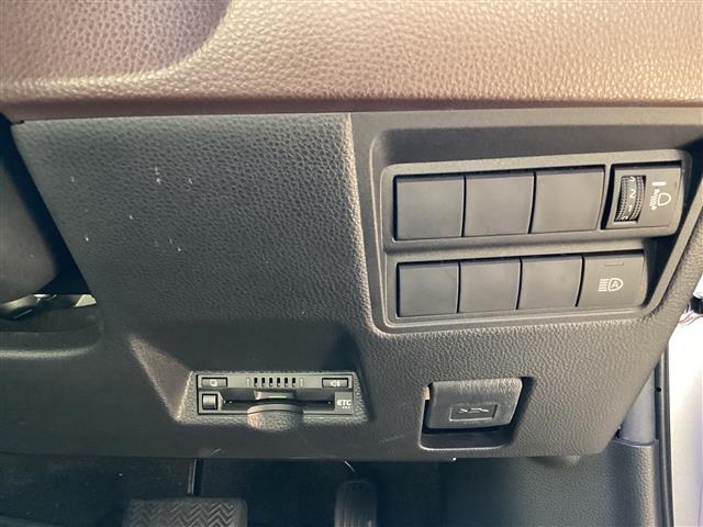 トヨタ ヤリスクロス　ハイブリッド １．５ ハイブリッド Ｚ R3年 (東海) 99