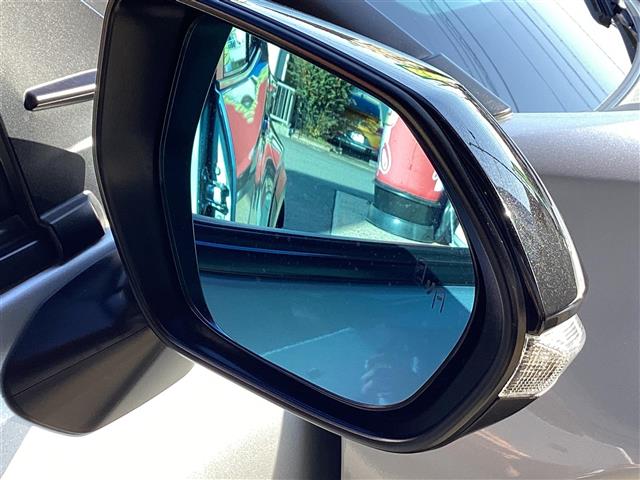 トヨタ ヤリスクロス　ハイブリッド １．５ ハイブリッド Ｚ R3年 (東海) 99