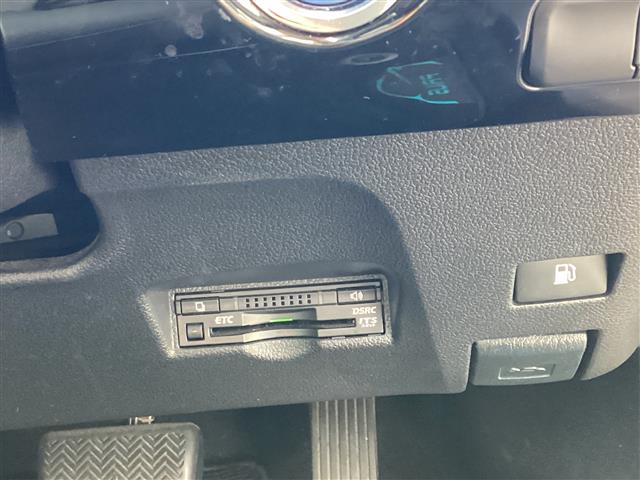 トヨタ プリウス １．８ Ｓ ツーリングセレクション H28年 (東海) 99