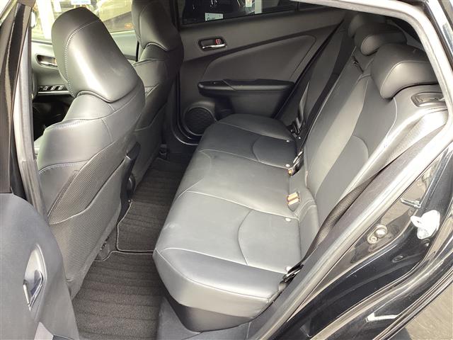 トヨタ プリウス １．８ Ｓ ツーリングセレクション H28年 (東海) 99