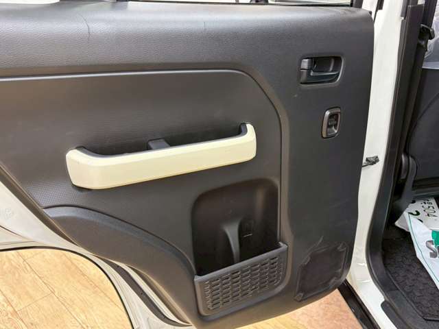 スズキ クロスビー １．０ ハイブリッド ＭＸ ４ＷＤ R1年 (北海道) 99