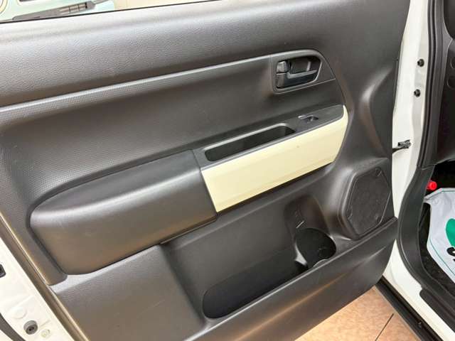 スズキ クロスビー １．０ ハイブリッド ＭＸ ４ＷＤ R1年 (北海道) 99