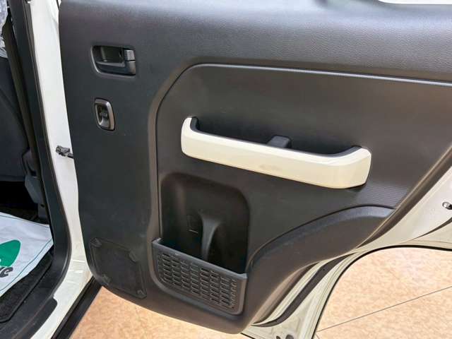 スズキ クロスビー １．０ ハイブリッド ＭＸ ４ＷＤ R1年 (北海道) 99