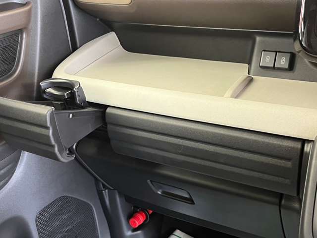 スズキ スペーシア ６６０ ハイブリッド Ｘ ４ＷＤ R5年 (北海道) 99