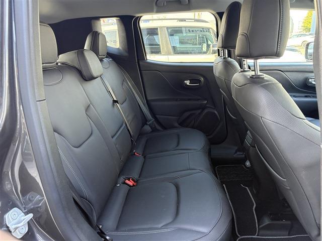 ジープ レネゲード リミテッド R3年 (東北) 99