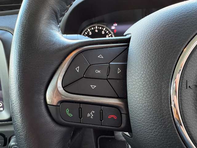 ジープ レネゲード リミテッド R3年 (東北) 99